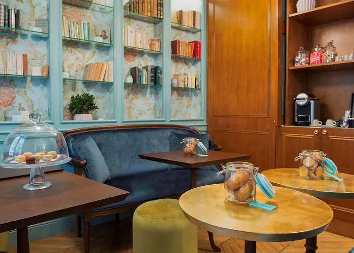 ホテル オテル ドゥ ヌーヴ バイ ハッピーカルチャー パリ