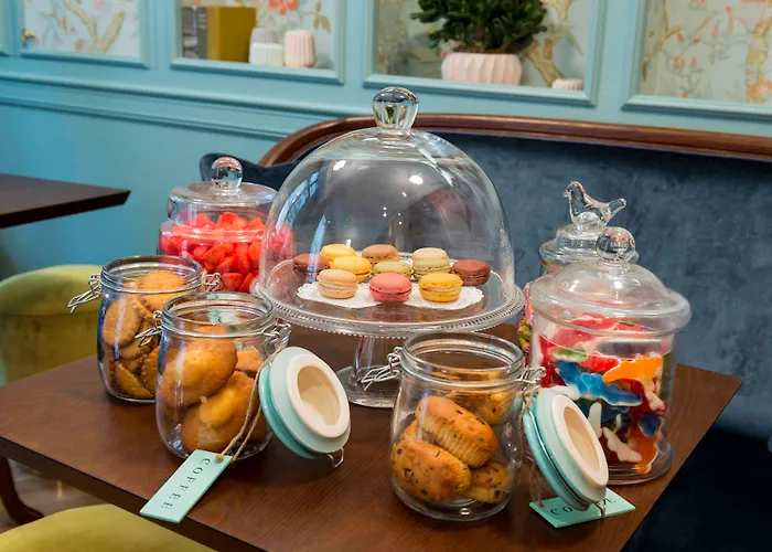 オテル ドゥ ヌーヴ バイ ハッピーカルチャー 3*