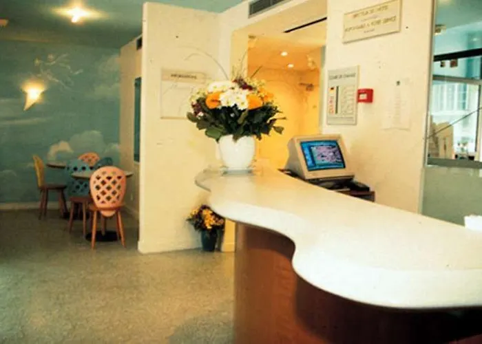 オテル ドゥ ヌーヴ バイ ハッピーカルチャー