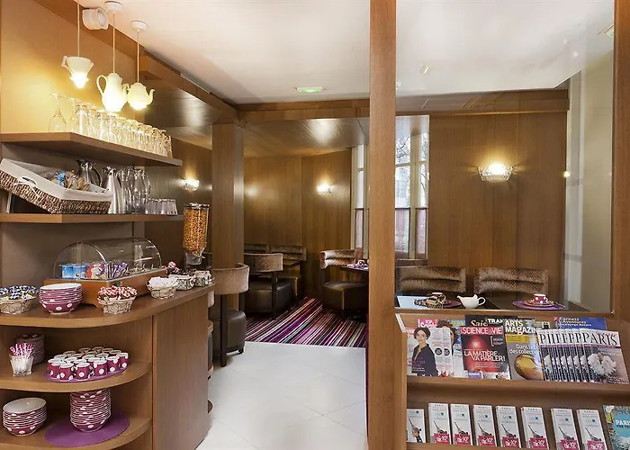 ホテル オテル ドゥ ヌーヴ バイ ハッピーカルチャー パリ